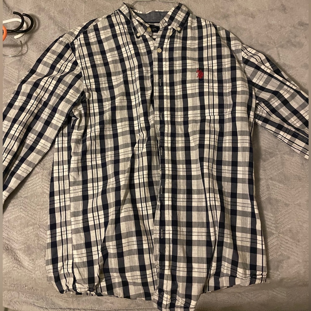 Long sleeve shirt